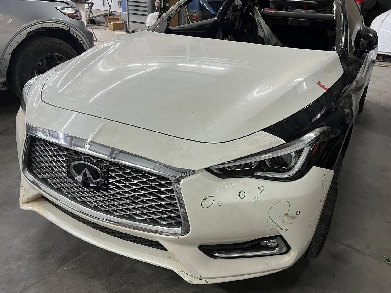 INFINITI Q60